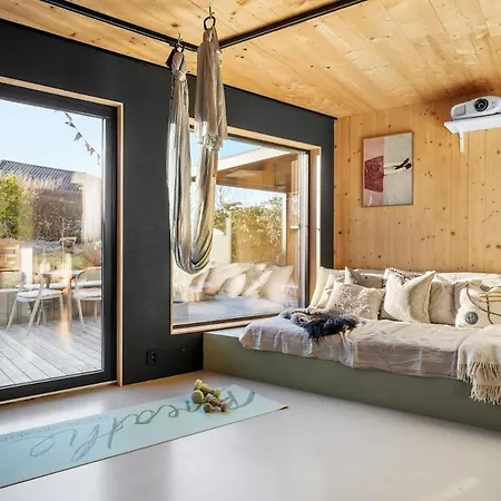 فيلة In The Hollywood Hills Of With Breathtaking Views