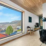 Villa In The Hollywood Hills Of With Breathtaking Views Bergen