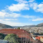 Villa In The Hollywood Hills Of With Breathtaking Views Bergen