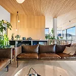 Villa In The Hollywood Hills Of With Breathtaking Views *