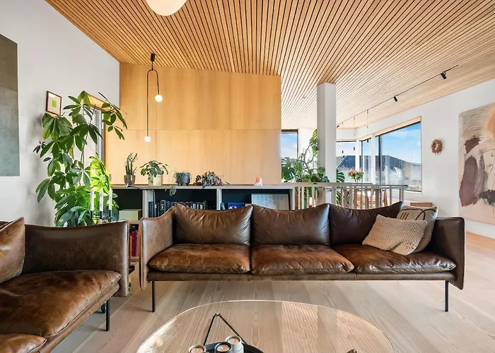 Villa In The Hollywood Hills Of With Breathtaking Views *