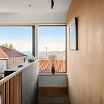 In The Hollywood Hills Of With Breathtaking Views Вилла