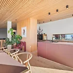 In The Hollywood Hills Of With Breathtaking Views Вилла *