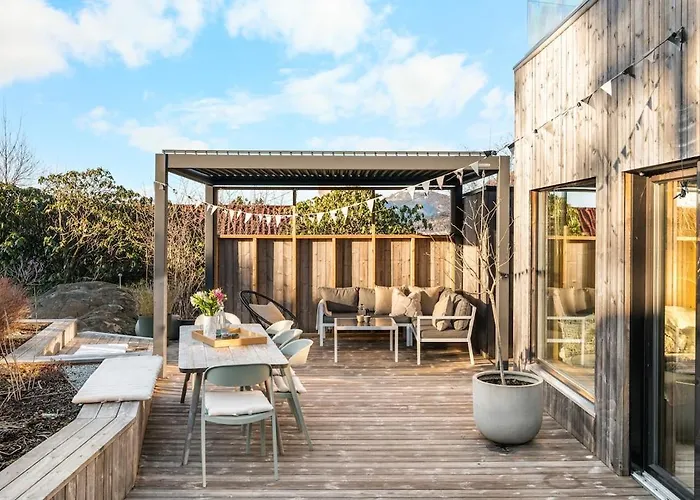 Vila In The Hollywood Hills Of With Breathtaking Views *